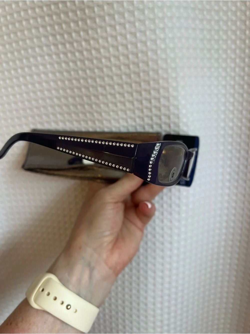 Designers Originals Purple Reading Glasses with Metallic Brown Case